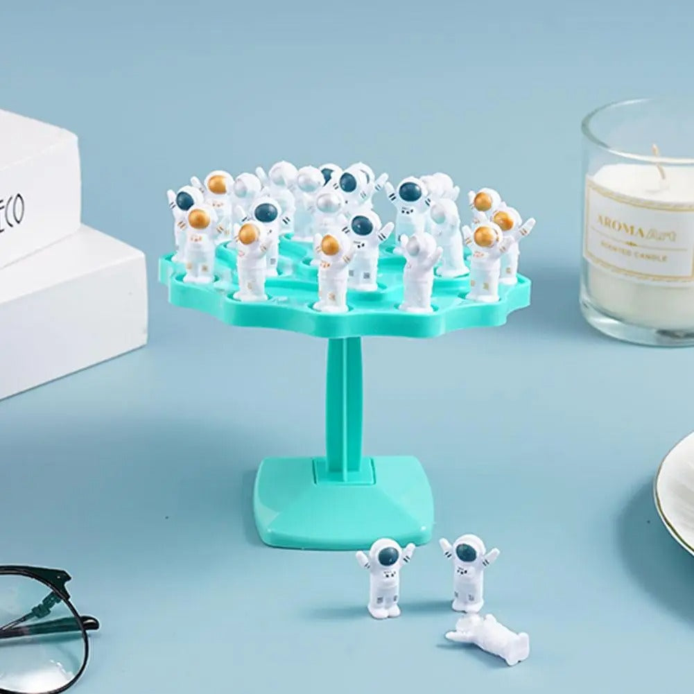 AstroStack™ - Astronauten-Balance-Brettspiel