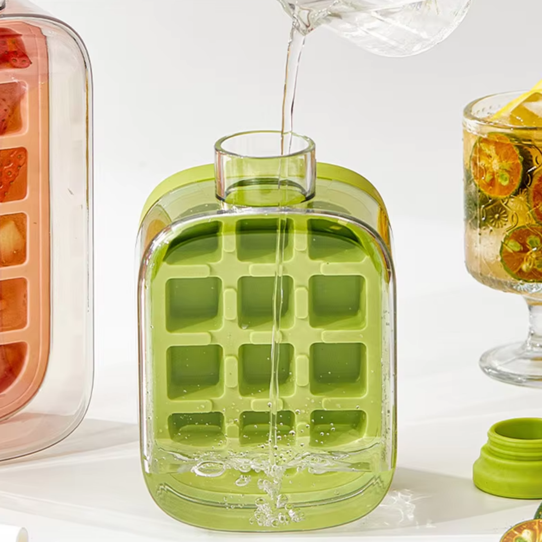 CoolCube™ - 2-in-1-Eisschale & Flasche