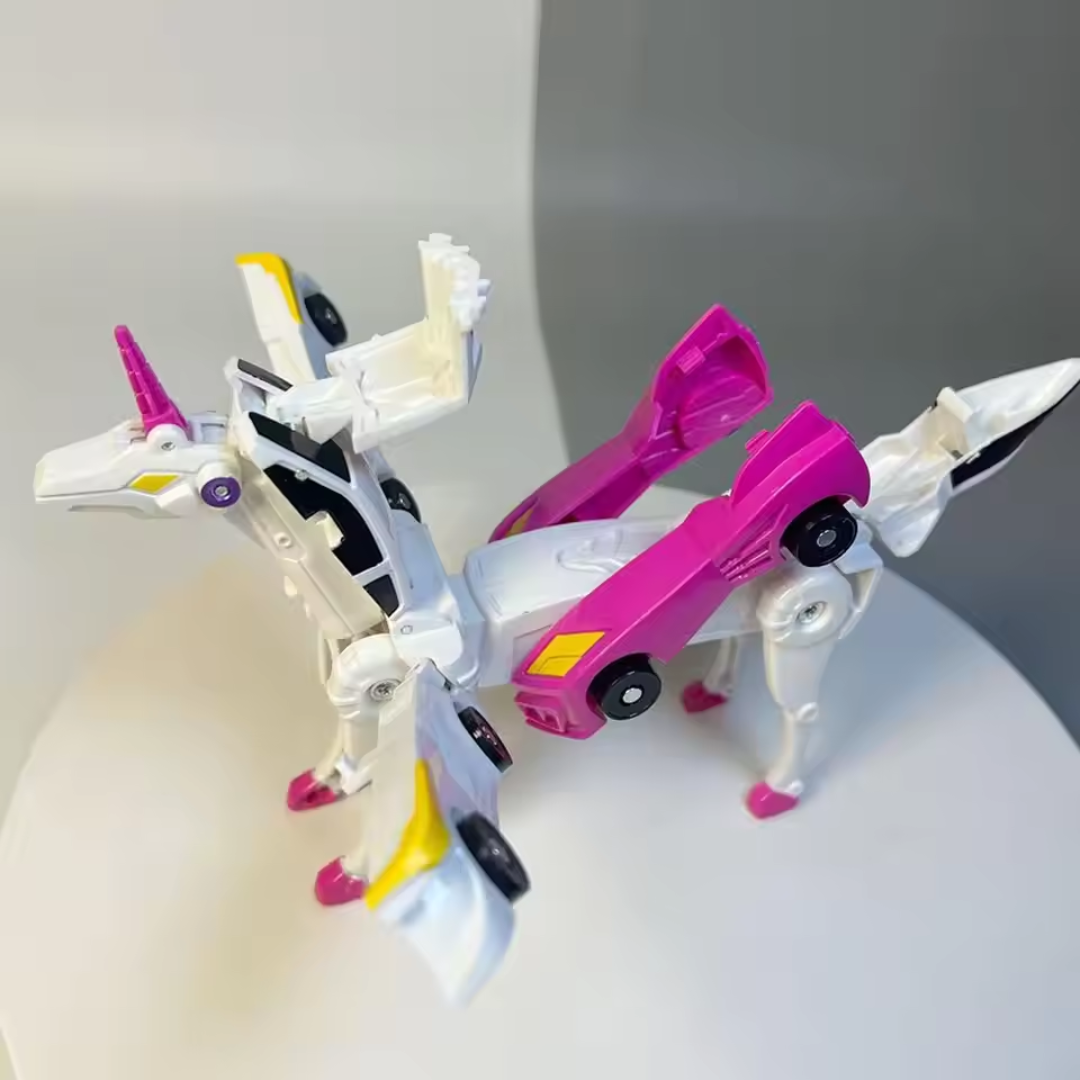 Unicarna™ – Verformbare Kombinationsspielzeuge für Autos